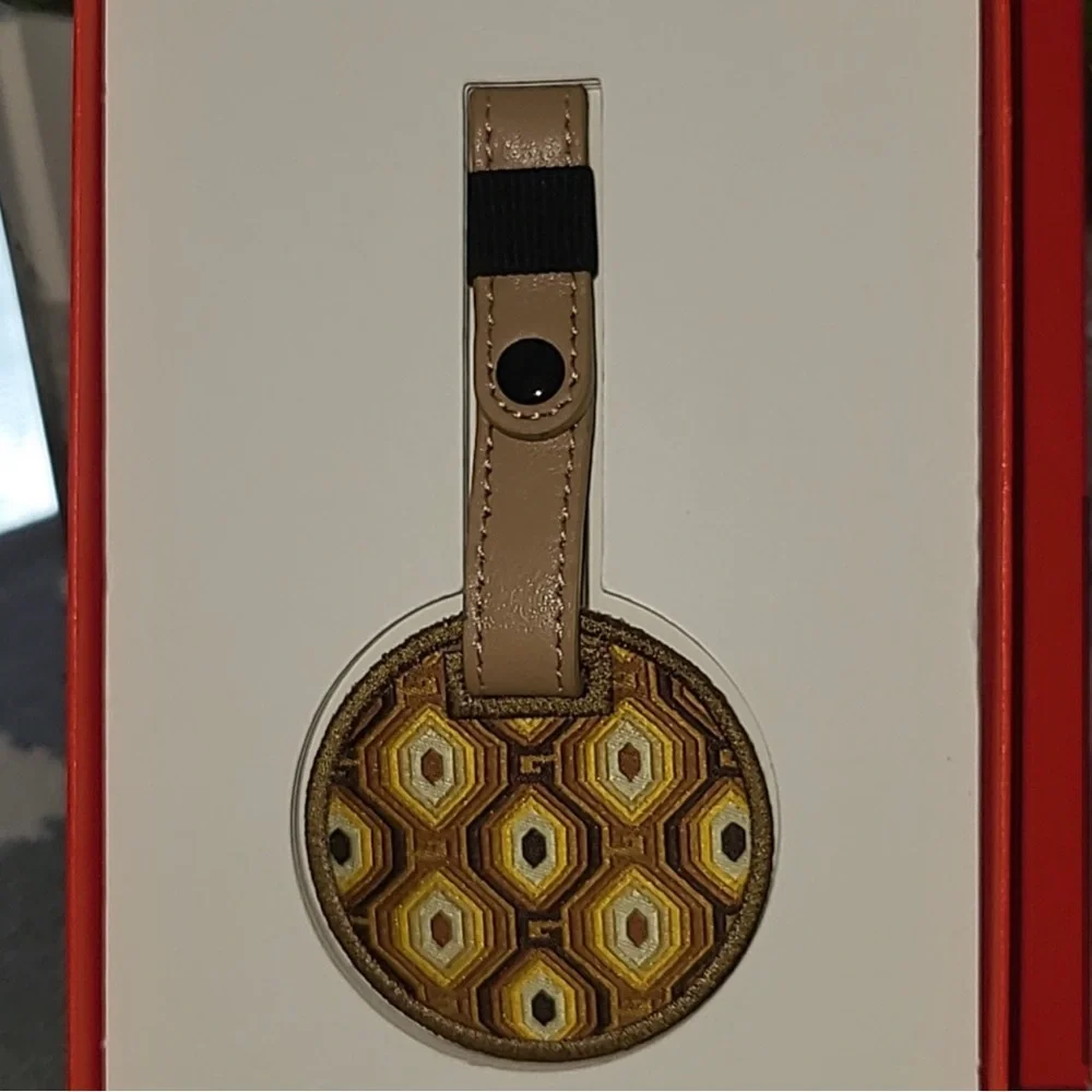 Gucci Red Box with Yellow Patterned Accessory and Tan Strap - Picture 3 of 5